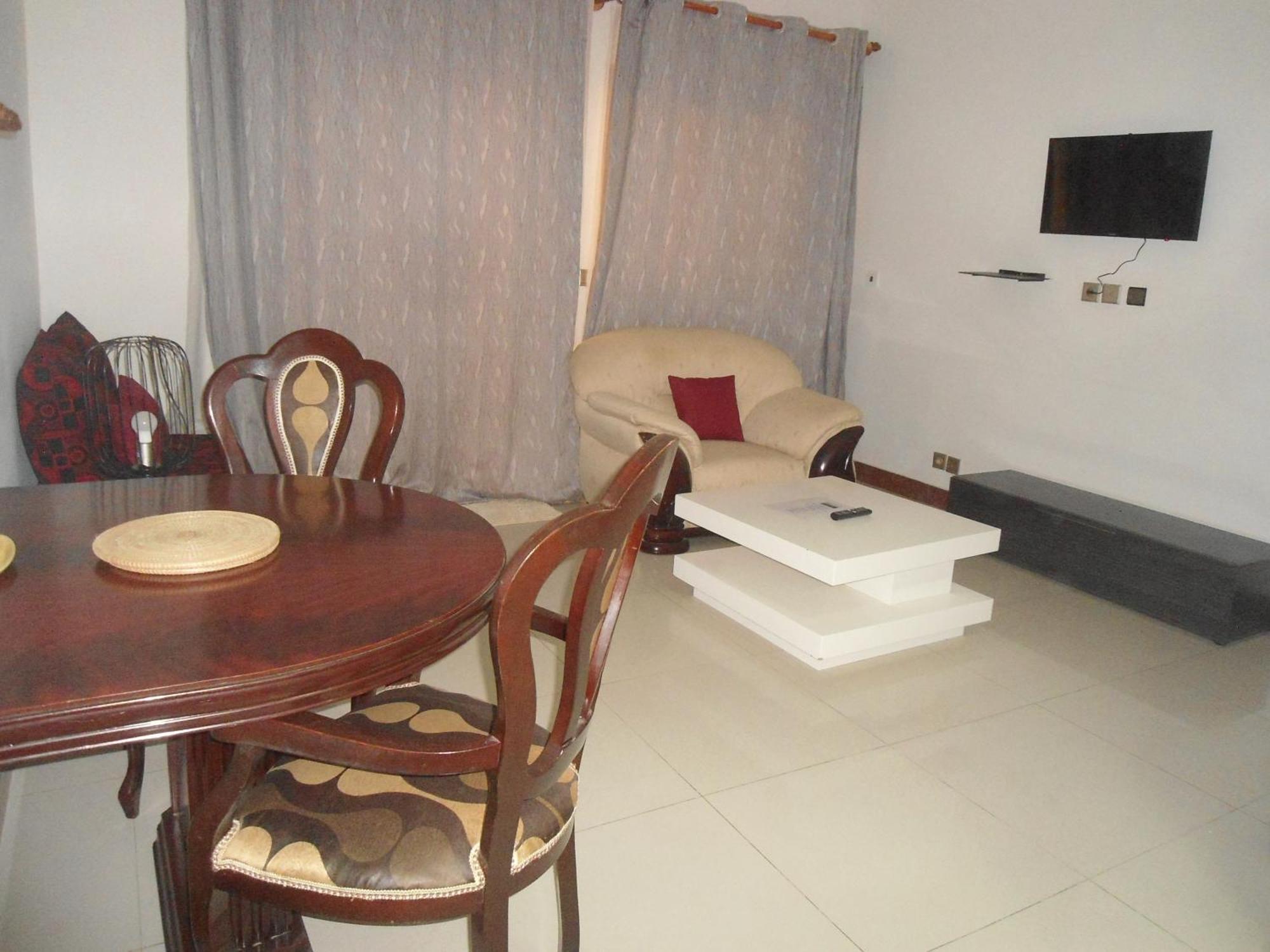 Daaru Jamm Apartment Dakar Exterior photo